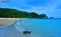 L'île de Thanh Lân - un joyau caché au milieu de l'océan