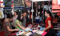 Hanoi Traditional Craft Village Tourism Festival opens