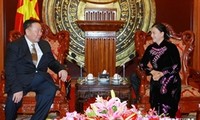 Vietnam treasures developing relations with Mongolia
