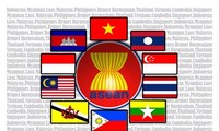 Vietnam: an active and responsible member of ASEAN in 2015