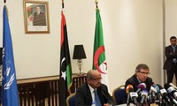 Libya's warring factions agree to form national unity government
