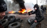 Russia calls for effort to ease eastern Ukraine tensions