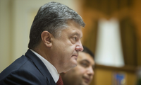 Ukrainian President signs decree on local elections 