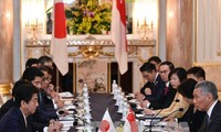 Japan, Singapore enhance bilateral ties