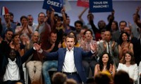 France’s former economy minister runs for presidency