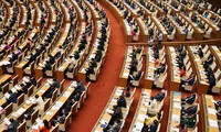 Parlamento vietnamita revisa enmiendas a la ley de apoyo a las pequeñas y medianas empresas