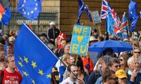 Big rally in London to protest Brexit 