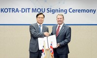 South Korea, UK sign MOU for expanded trade partnership