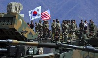 North Korea sets conditions for restoring  contact with South Korea 