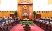Vietnam welcomes US firms