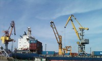 Vietnam targets exports of 340 billion USD in 5 years 
