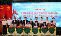 Vietnam’s sea and islands communication promoted in 6 provinces