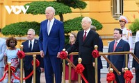 President Biden thanks Vietnam for its 'warm welcome'