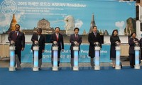 ASEAN Roadshow - ການເຄື່ອນໄຫວພົບປະແລກປ່ຽນວັດທະນະທຳ,ທ່ອງທ່ຽວອາຊຽນແລະສ.ເກົາຫຼີ