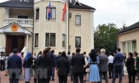 주우크라이나 베트남 대사관, 아세안 창립 기념일(8월8일)을 위한 아세안 기 게양식