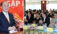 Parlamentspräsident Nguyen Sinh Hung trifft Investoren in Nghe An
