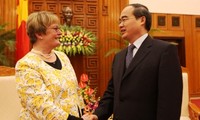 Hessische Kultusministerin besucht Vietnam