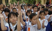 Die Kim Dong Grundschule in Hanoi und die Erdstunde