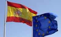 EU genehmigt ein Rettungspaket für spanische Banken