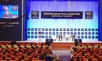 Premierminister Nguyen Tan Dung beendet Teilnahme am Weltwirtschaftsforum