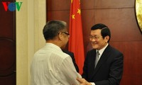 Staatspräsident Truong Tan Sang trifft chinesische Akademiker