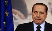 Italien: Ex-Premierminister Berlusconi will die politische Bühne nicht verlassen