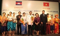 Vietnam beglückwünscht Kambodscha zum 60. Nationalfeiertag