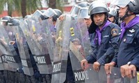 Die thailändische Regierung ruft den Oppositionsführer zur Kapitulation auf