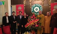 Die Beiträge des buddhistischen Verbands Vietnams zu Wohltätigkeiten gewürdigt