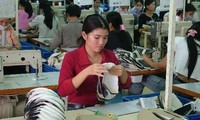 Vietnam zieht Verträge der bekannten Schuhunternehmen an