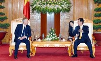 Premierminister Nguyen Tan Dung empfängt den ehemaligen britischen Ministerpräsident Tony Blair