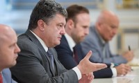 Die Ukraine löst das Parlament auf