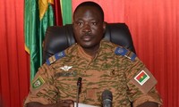 Burkina Faso: Armeechef erklärt Macht an Zivilregierung zu übergeben