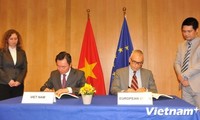 Vietnam und EU unterzeichnen PKA-Protokoll
