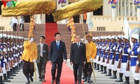 Vietnam und Kambodscha entwickeln die freundschaftliche und umfassende Zusammenarbeit