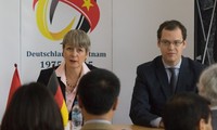 40. Jahrestag der Aufnahme diplomatischer Beziehungen zwischen Vietnam und Deutschland