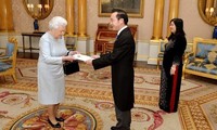 Die britische Königin schenkt der Zusammenarbeit mit Vietnam große Aufmerksamkeit 