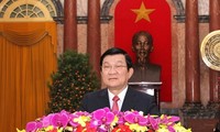 Staatspräsident Truong Tan Sang beglückwünscht das Volk zum Neujahrsfest Tet 