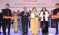 Ehrung der vorbildlichen ASEAN-Unternehmerinnen