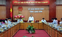 Vize-Premierminister Vu Van Ninh überprüft die Neugestaltung ländlicher Räume in Lang Son