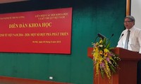 Das Wissenschaftsseminar über die Wirtschaft Vietnams