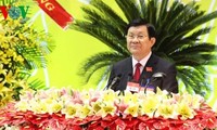 Staatspräsident Truong Tan Sang nimmt an der Sitzung der Parteileitung in Binh Duong teil