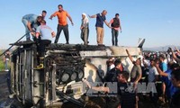 Zehn türkische Soldaten sind bei einem Autobombenanschlag getötet worden