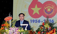 Vize-Premierminister Vuong Dinh Hue nimmt an Gründungstag des staatlichen Reserve-Zweigs teil