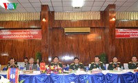 General Ngo Xuan Lich nimmt an der ASEAN-Verteidigungsminister-Konferenz in Laos teil