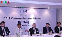 US-amerikanische Unternehmerschaft verpflichtet sich langfristig in Vietnam zu investieren