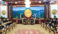 Laotischer Staatspräsident schätzt Kooperation zwischen den beiden Staatspräsidentenbüros hoch ein