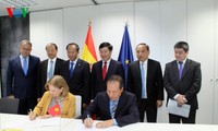Vietnam begrüßt und begleitet Unternehmen aus Spanien
