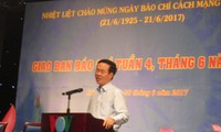 Presse begleitet die Revolution des vietnamesischen Volkes