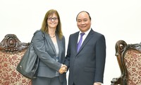 Premierminister Nguyen Xuan Phuc empfängt die israelische Botschafterin